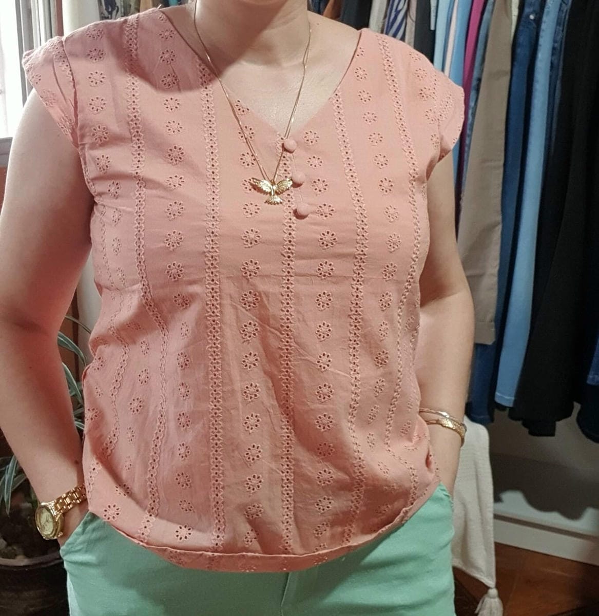 Musculosa en broderie Moni