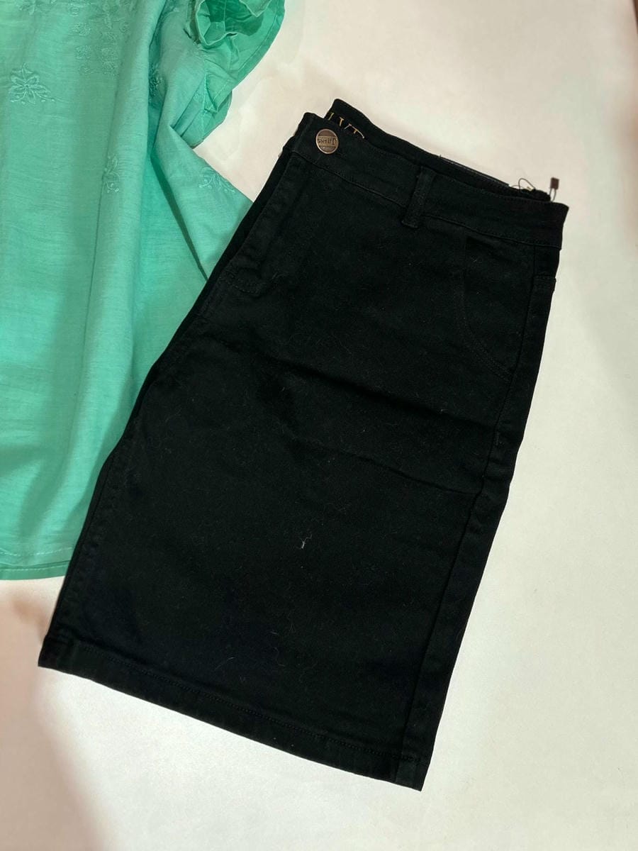 Bermuda negra