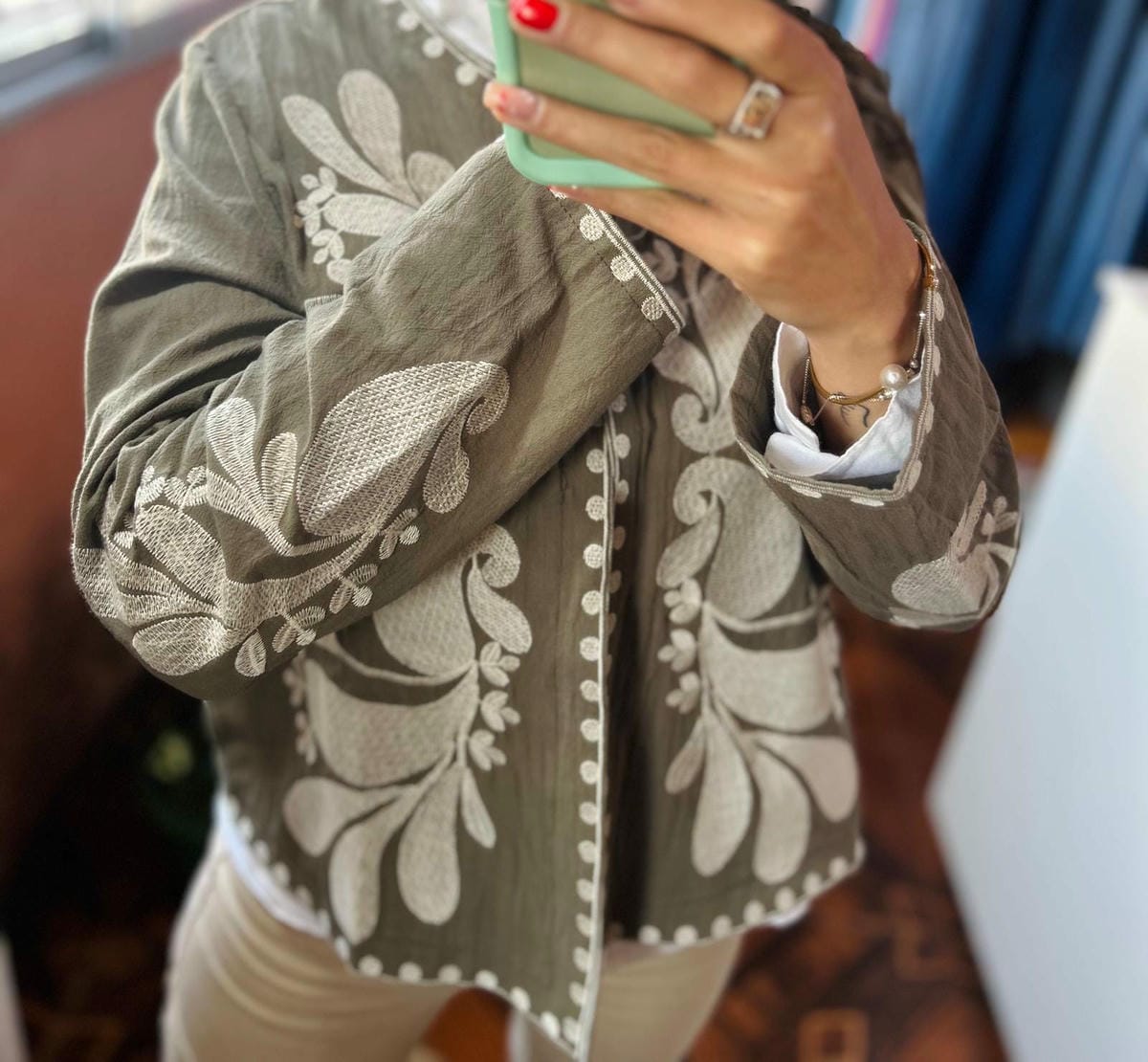 Chaqueta blaizer bordada