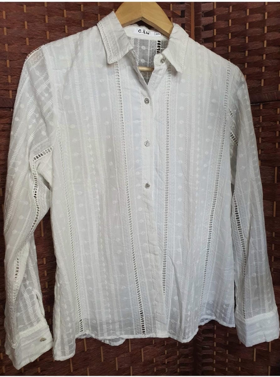 Camisa en broderie Cari