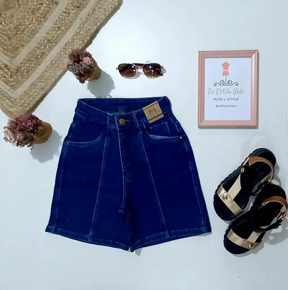 232/058   Bermuda Short costura frontal