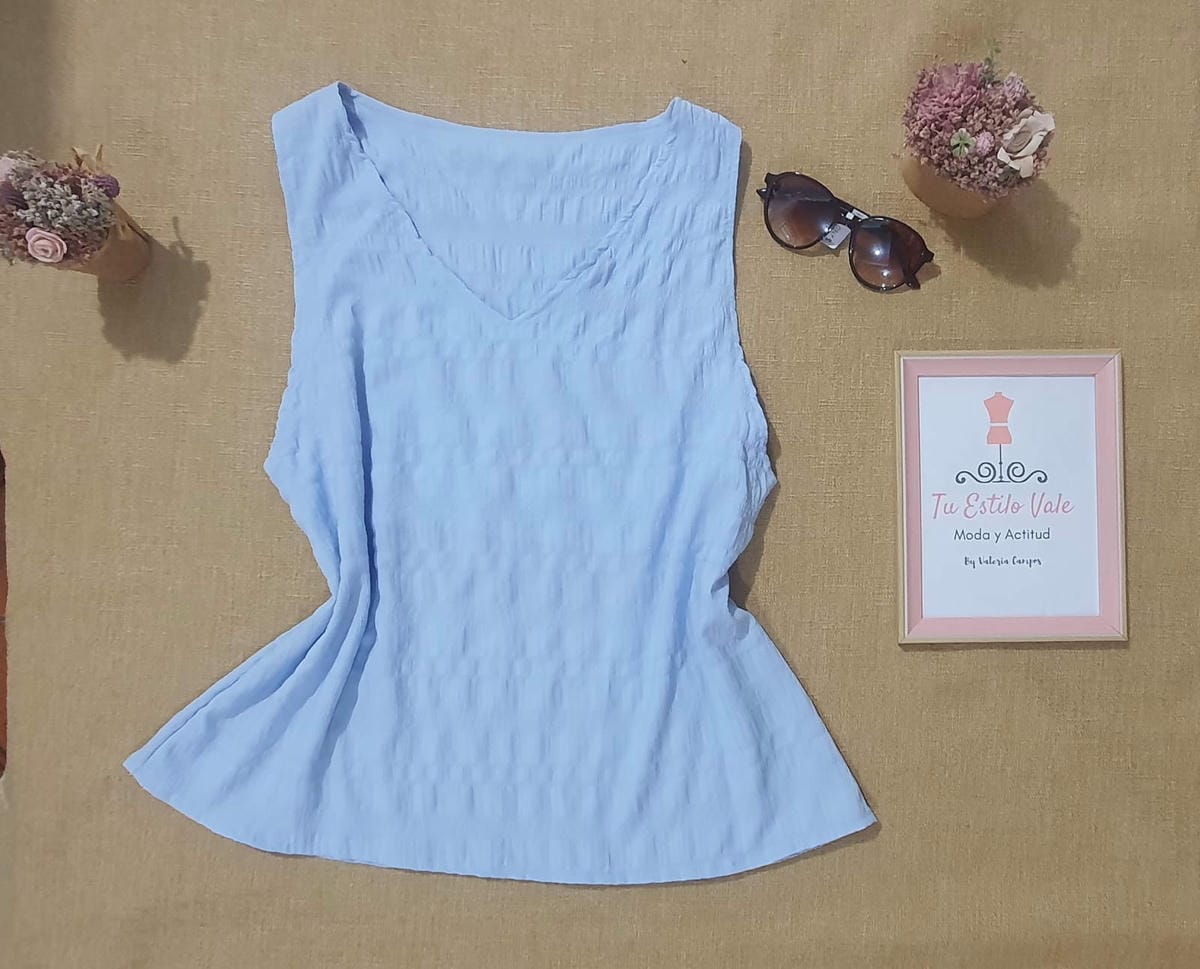 Blusa celeste