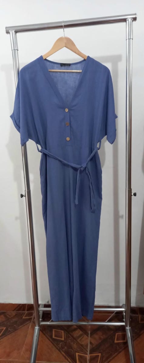 583/195  Enterizo Lino