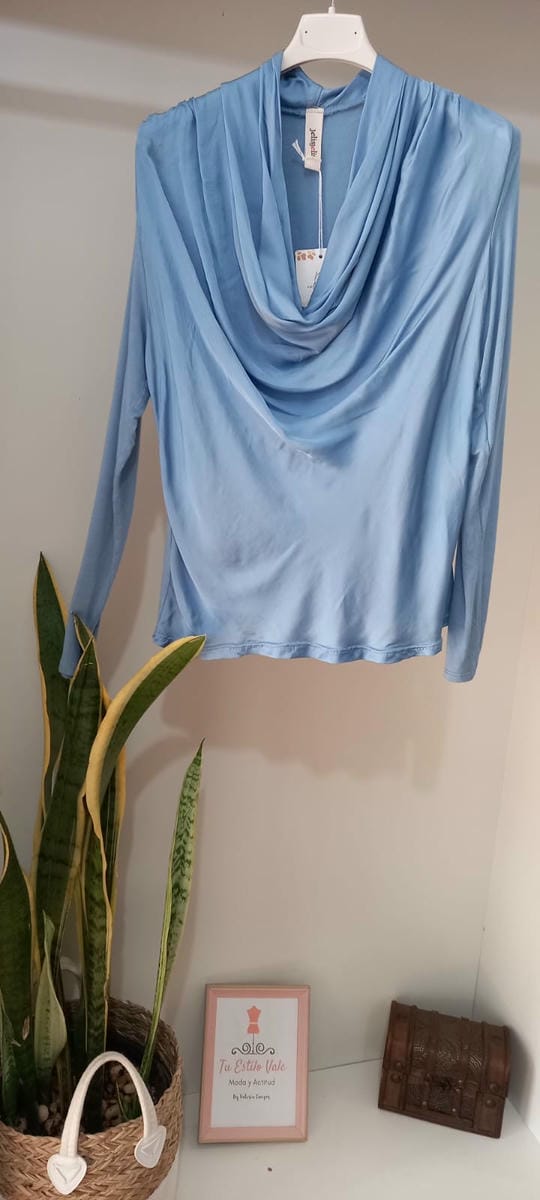 423/010  Blusa italia IT