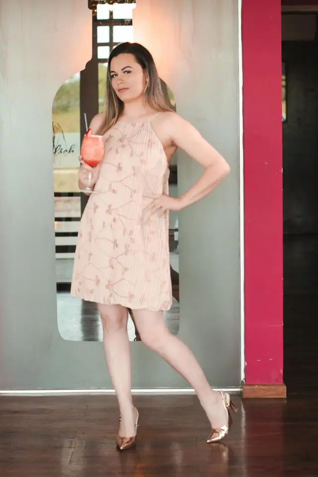 517/394  Vestido plisado bordado estilo Balone