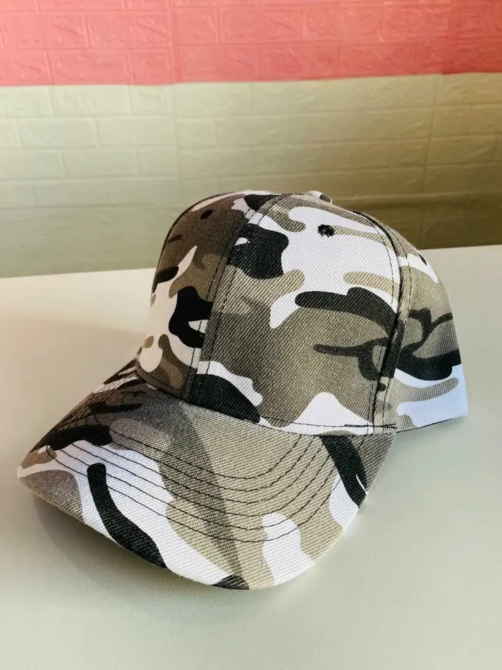 Gorro infantil en tonos grises