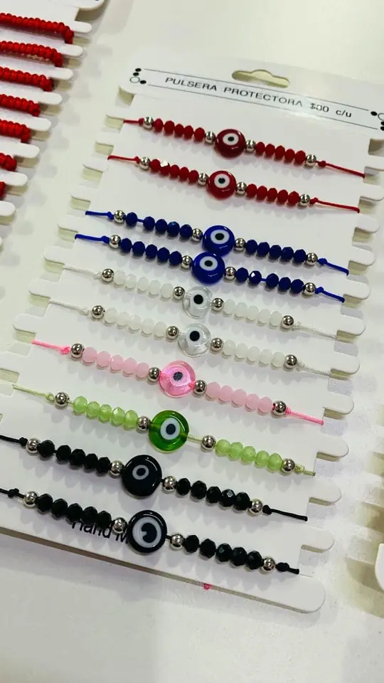 Pulsera protectora de colores