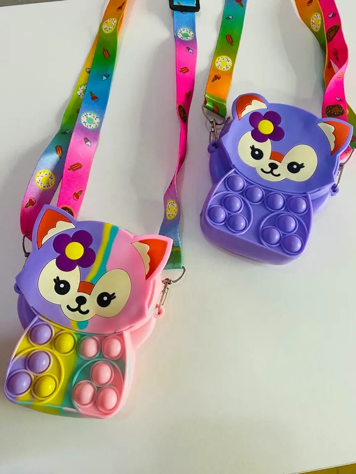 Cartera Pop it violeta