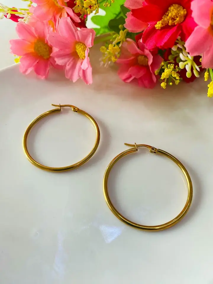 Aros clásicos dorado 3,5cm