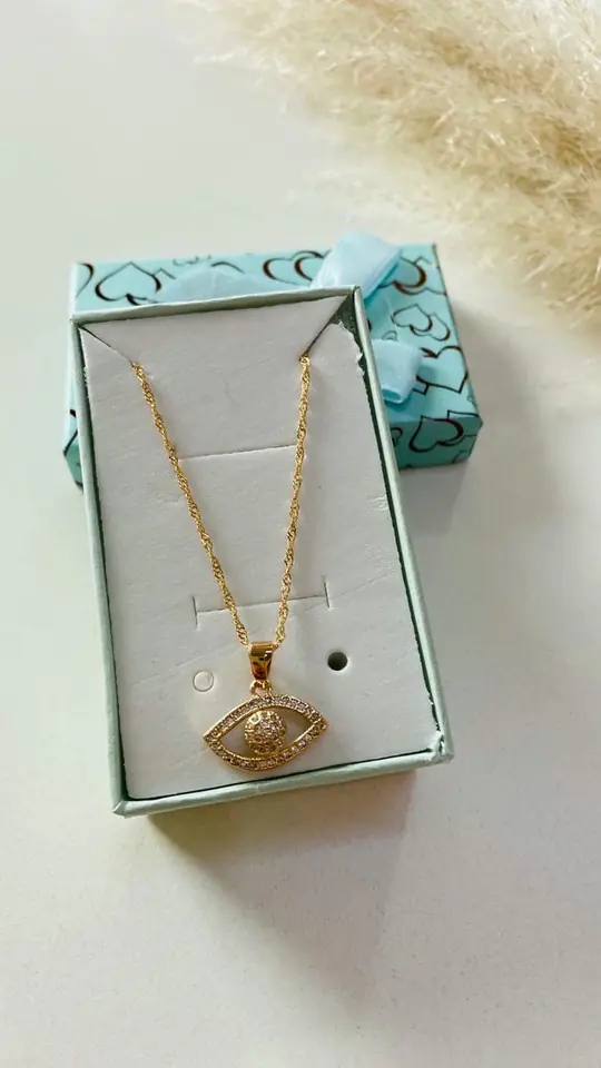 Conjunto ojo con strass