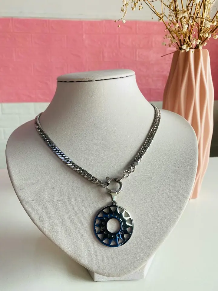 Conjunto cadena y dije sol