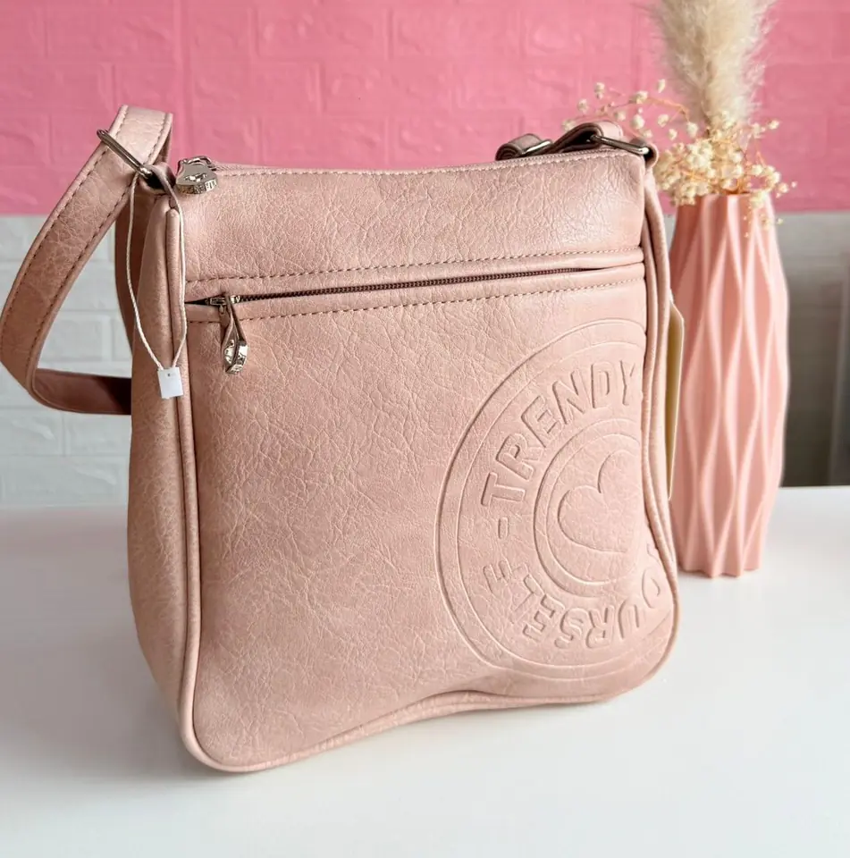 Bandolera en cuerina rosa TRENDY