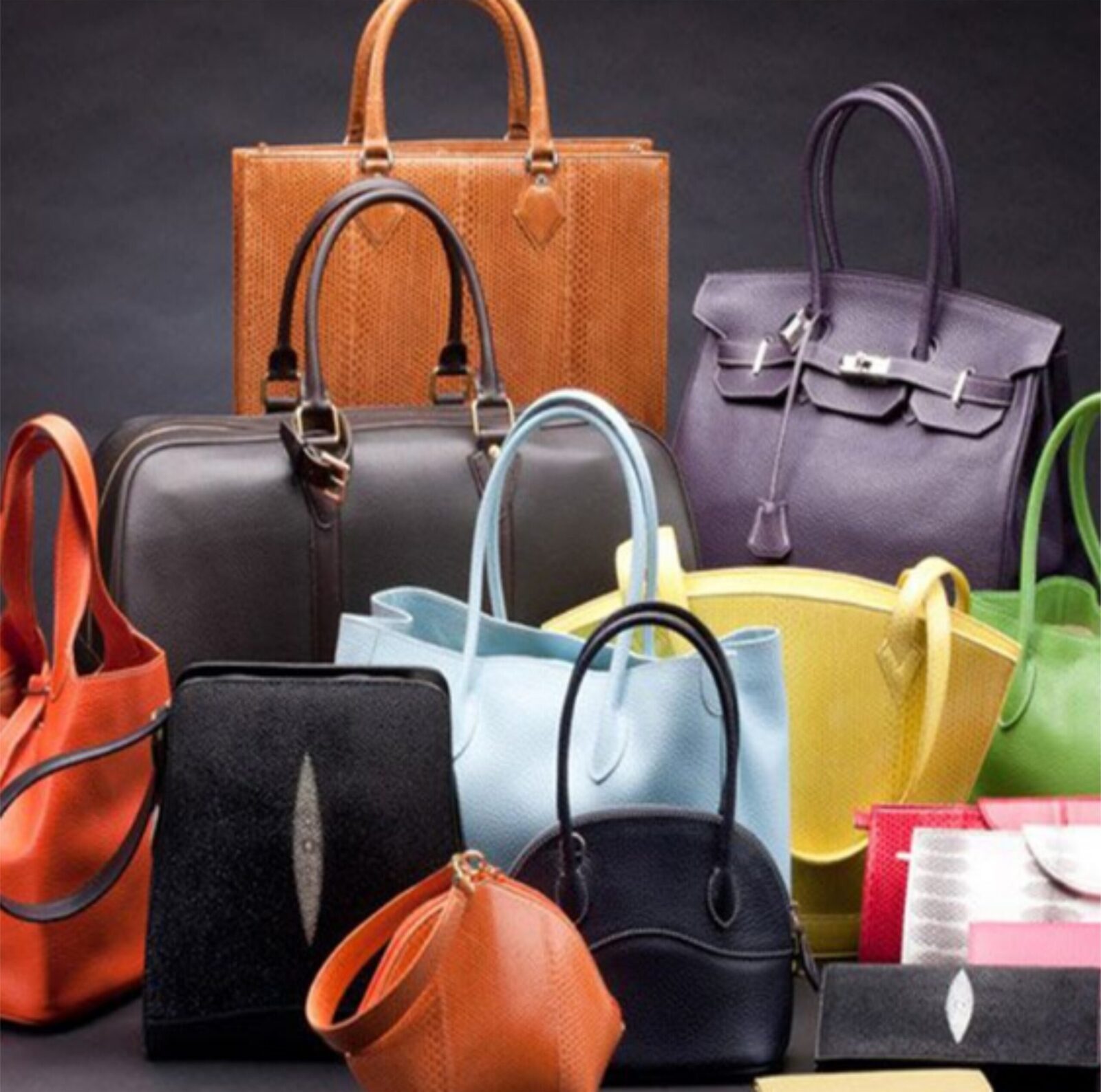 MOCHILAS-BOLSOS-CARTERAS