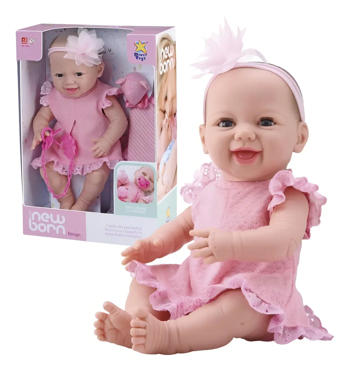 Bebe recien nacido con mantita abre y cierra los ojos