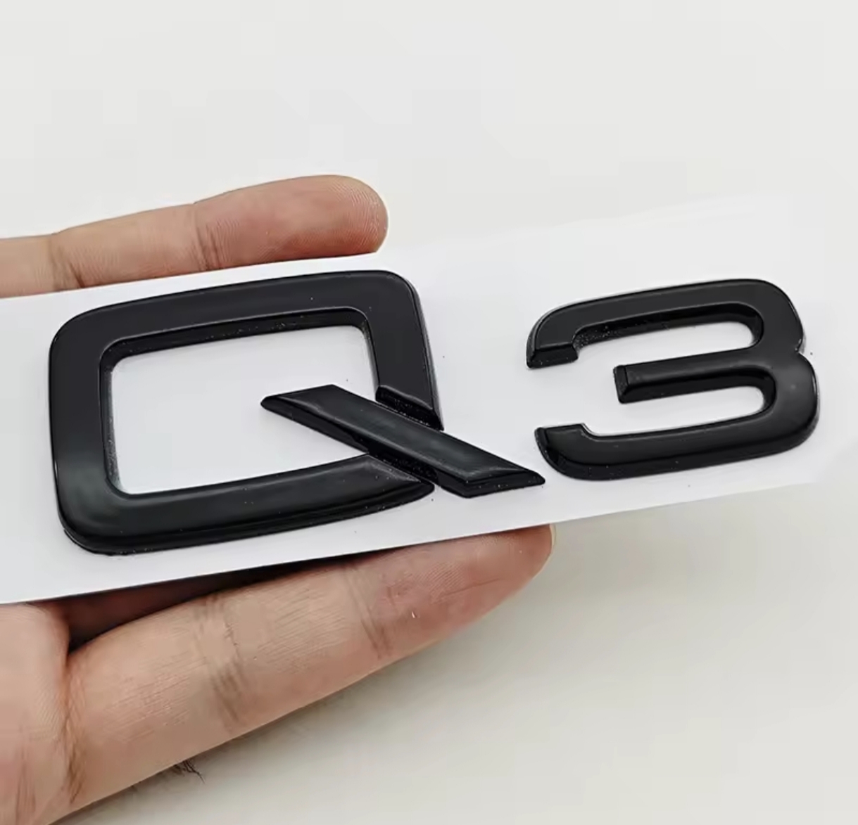 Emblema para Audi Q3 Black Piano