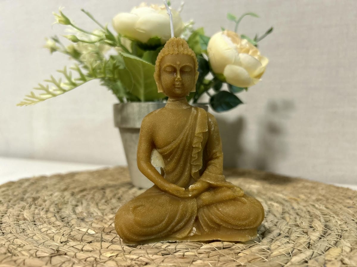 Buda sentado