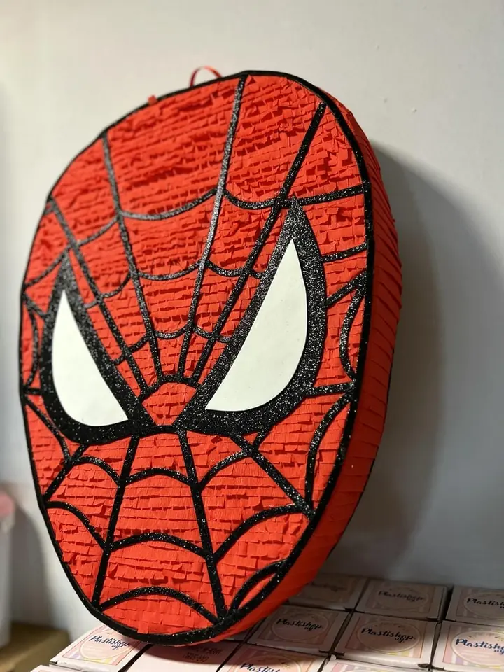Piñata SPIDER-MAN