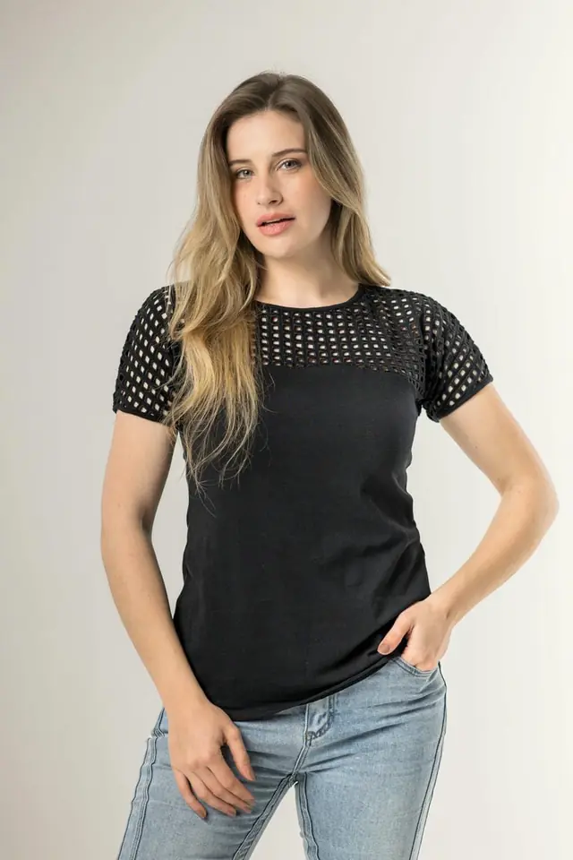 BLUSA C/ DISEÑO 8055