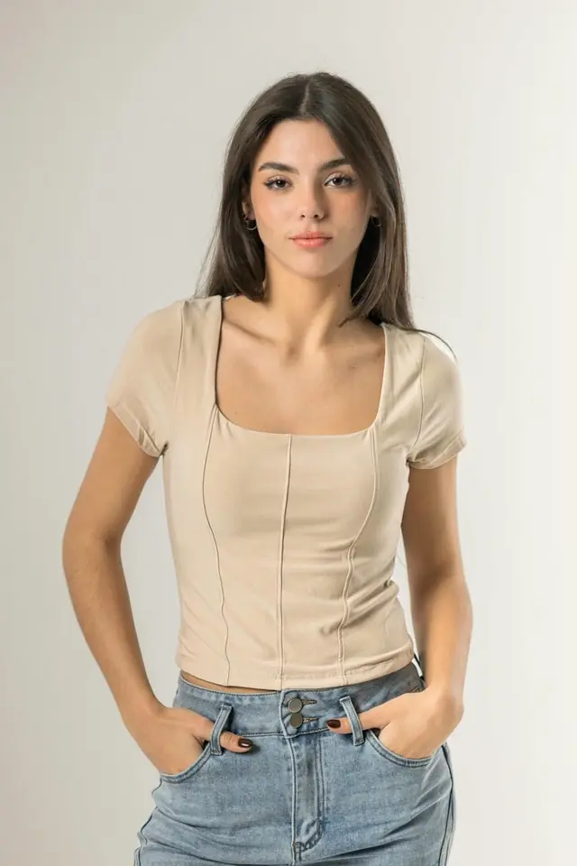 BLUSA C/ DISEÑO 8028
