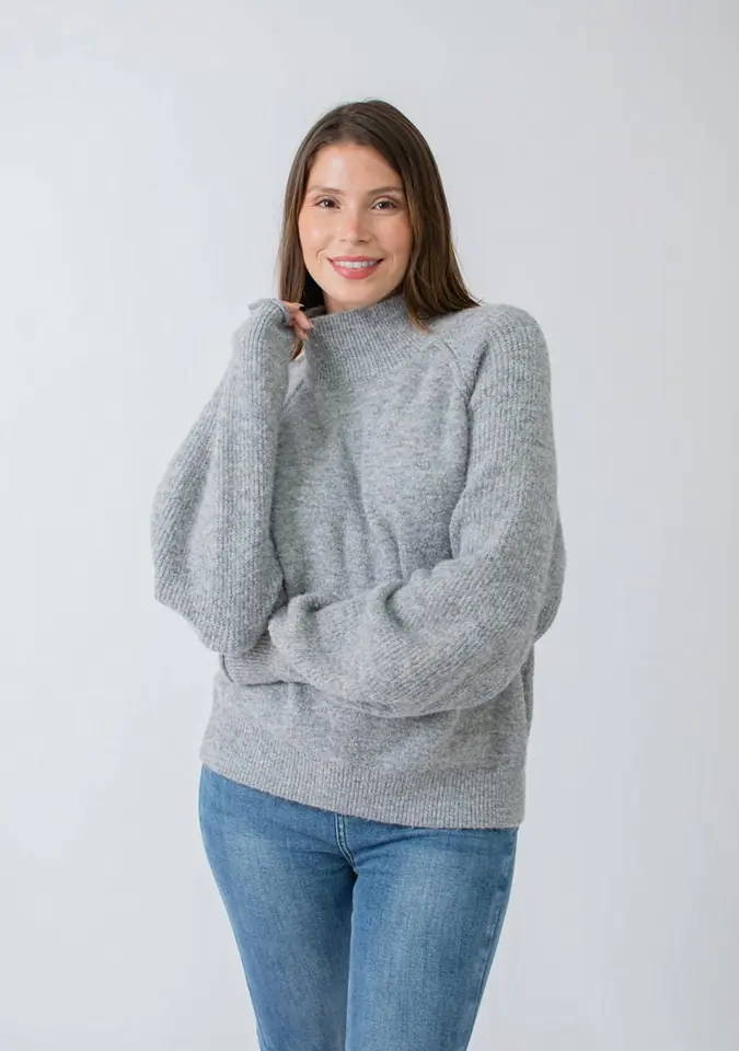 BUZO TEJIDO C/ CUELLO ALTO 7596