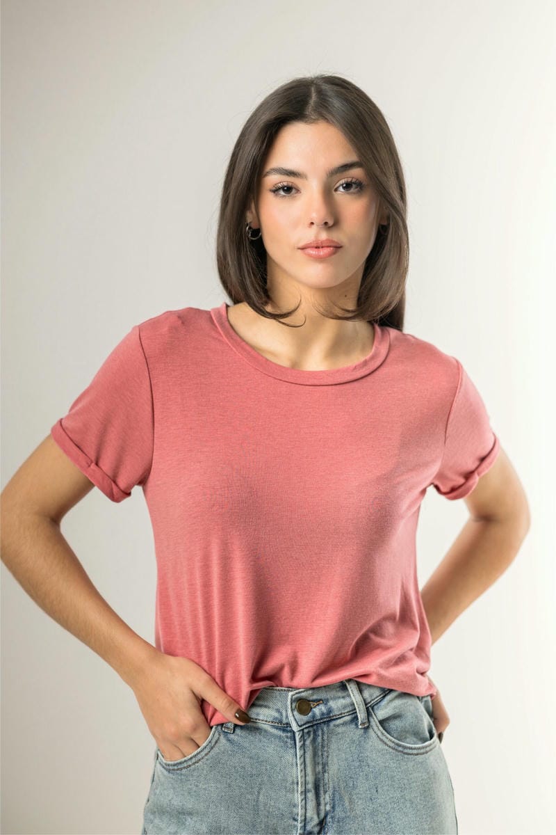 BLUSA C/ DISEÑO ACORDONADO DETRÁS 8052
