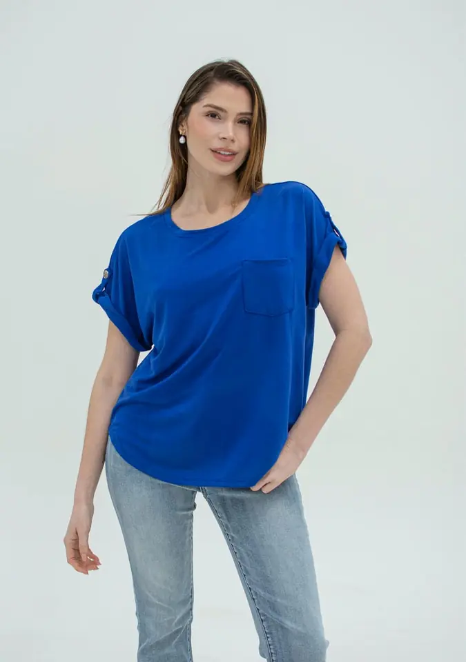 BLUSA C/ DISEÑO EN MANGA 7282