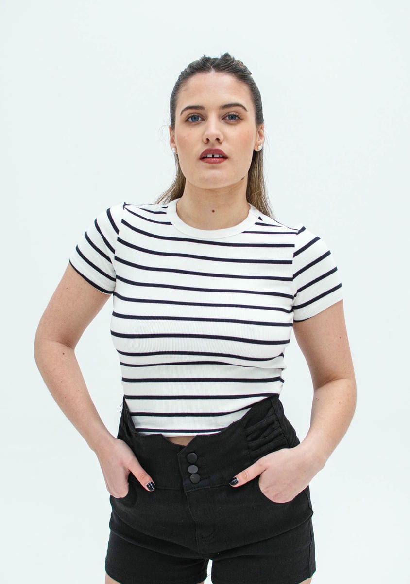 CROP TOP A LA BASE 7015