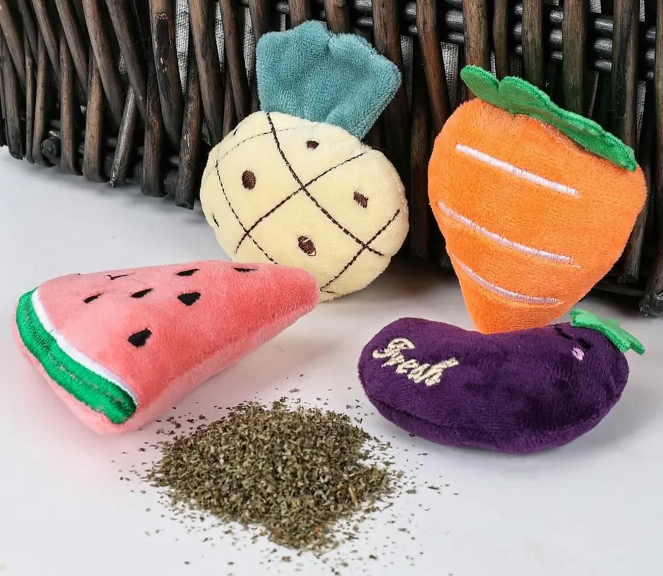 Set 4 peluches para gatos juguetes con hierba gatera