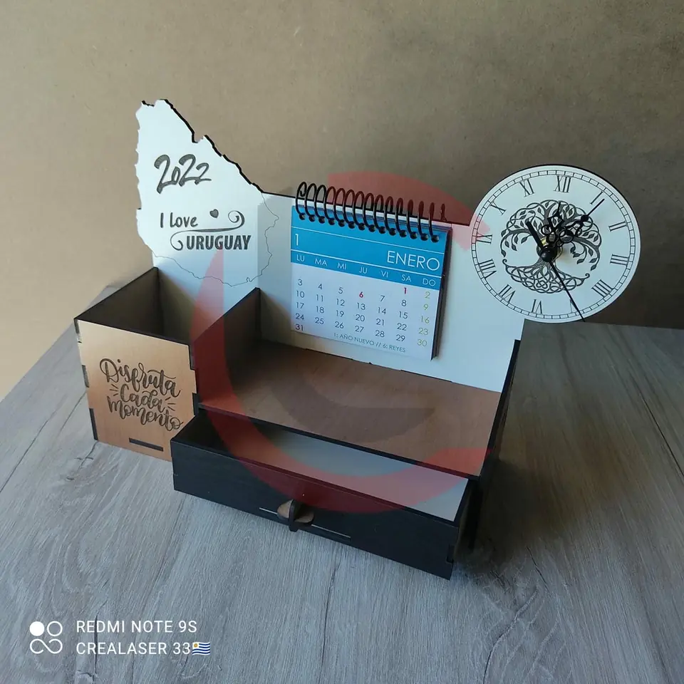 Set de escritorio con Reloj