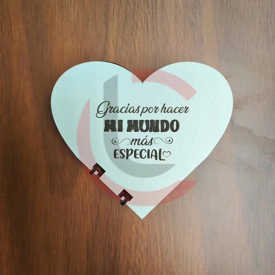 Caja de corazón MDF laminado