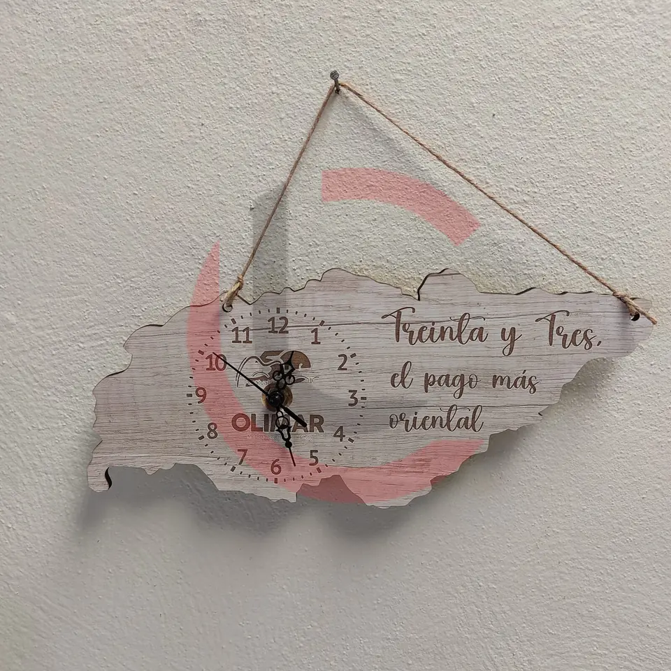 Reloj de treinta y tres