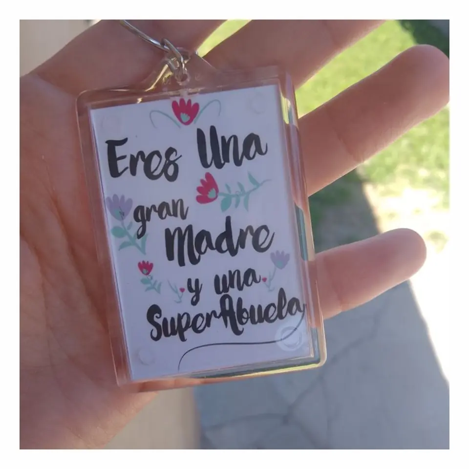 LLAVERO DE ACRILICO DÍA DE LA MADRE + TARJETA