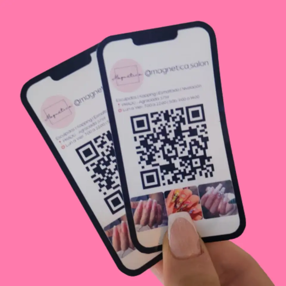 STICKERS CON QR 10x7 cm