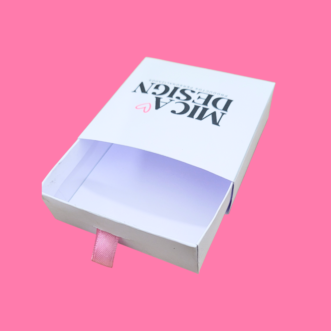 Caja para accesorios con cinta