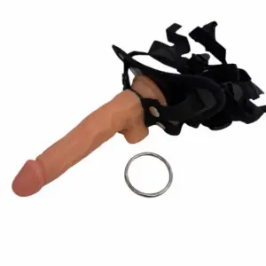 ARNES CON DILDO REALISTA CON VENTOSA