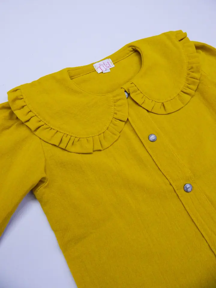 Blusa Niña con volado