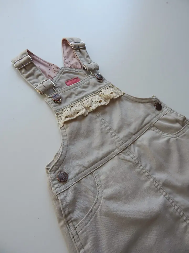 Jumper en Gabardina con Puntilla