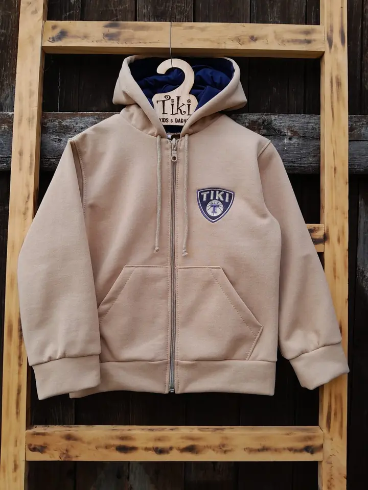 Campera deportiva niño