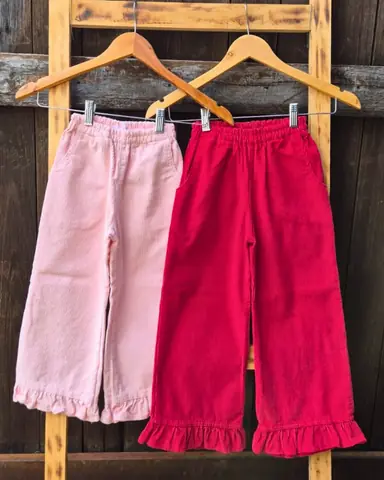 Pantalón en Pana con Volados