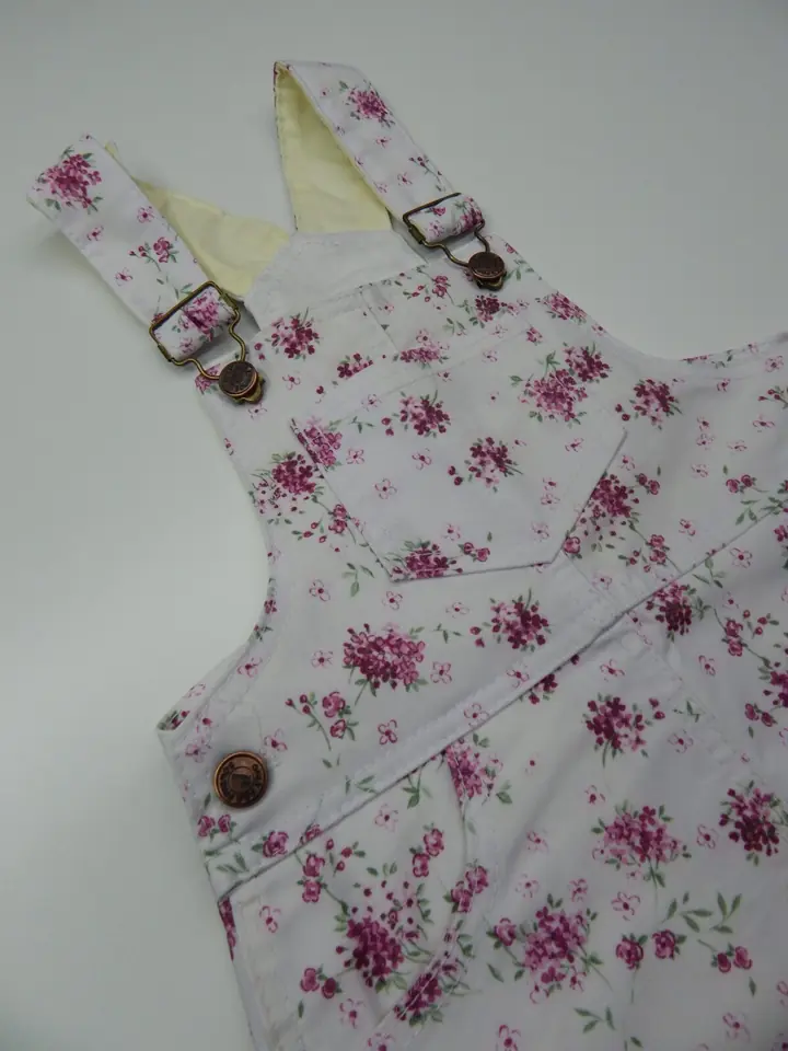 Jumper Floreada Beba en Gabardina