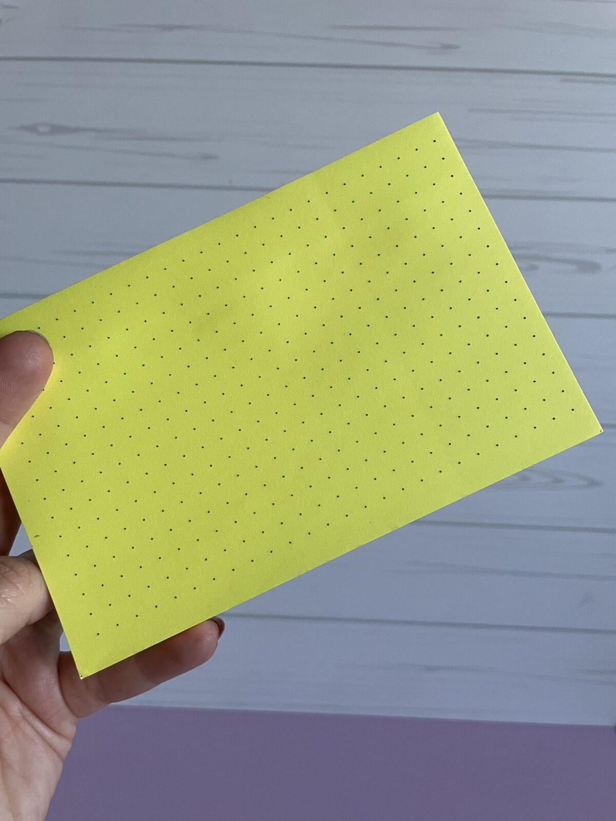 Notas Adhesivas con puntitos.