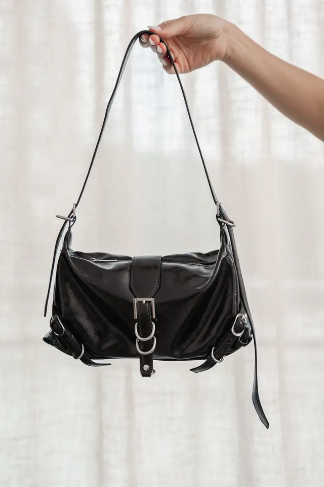 Cartera Black