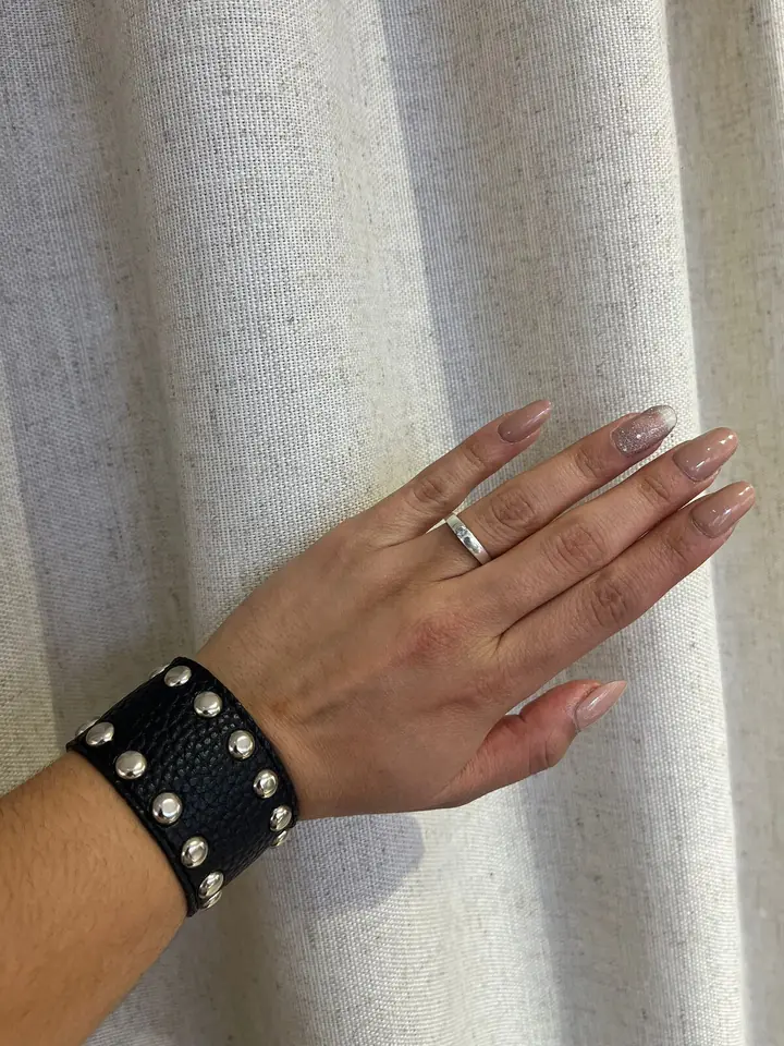 Pulsera tachas