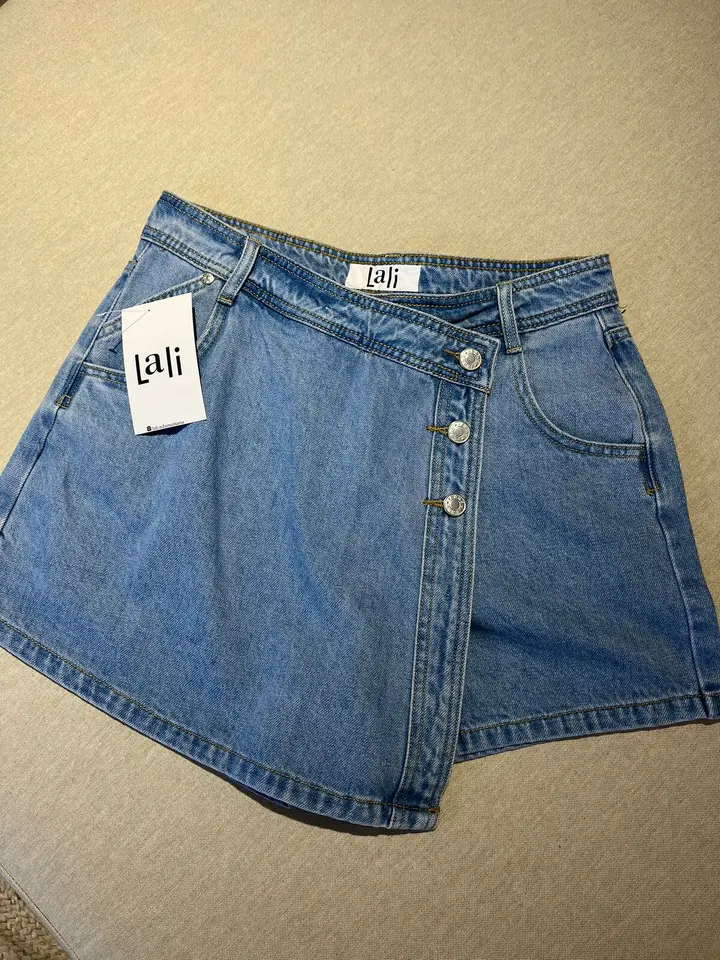 Short Pollera Reini