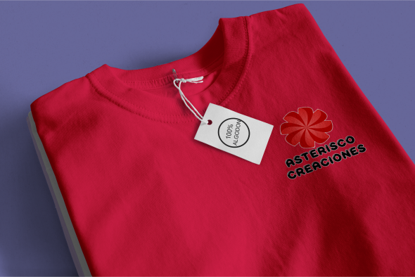 Remera roja de algodón