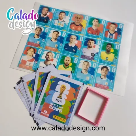 Kit  15 figuritas + cortante galletas + 15 sobres