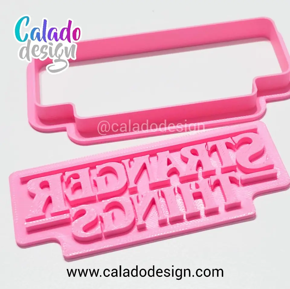 logo Stranger Things  10 cm