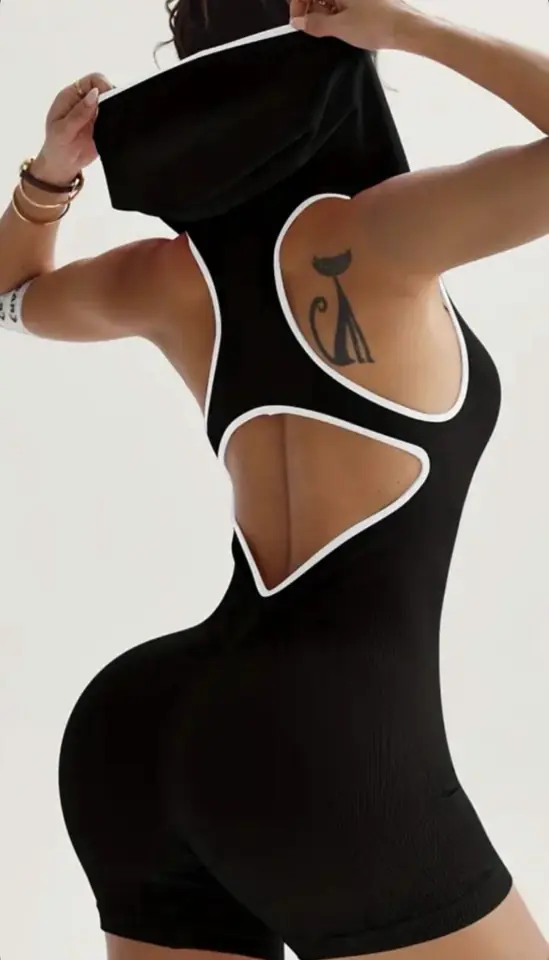 CATSUIT CON PUSH UP + CAPUCHA TALLE S