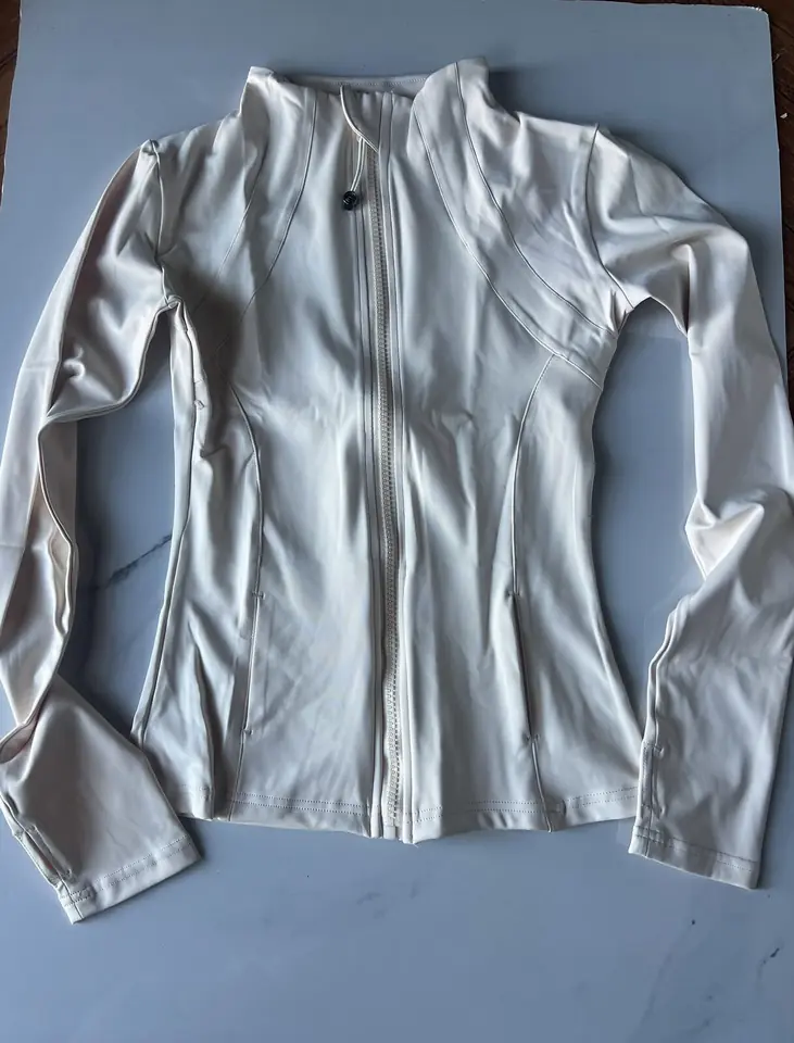 CAMPERA AL CUERPO PREMIUM
