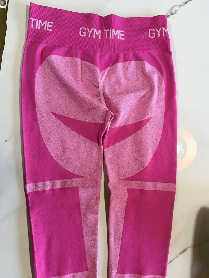 CALZA ROSA GYM TIME • TALLE L•
